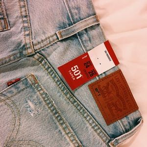 Levi’s denim jeans